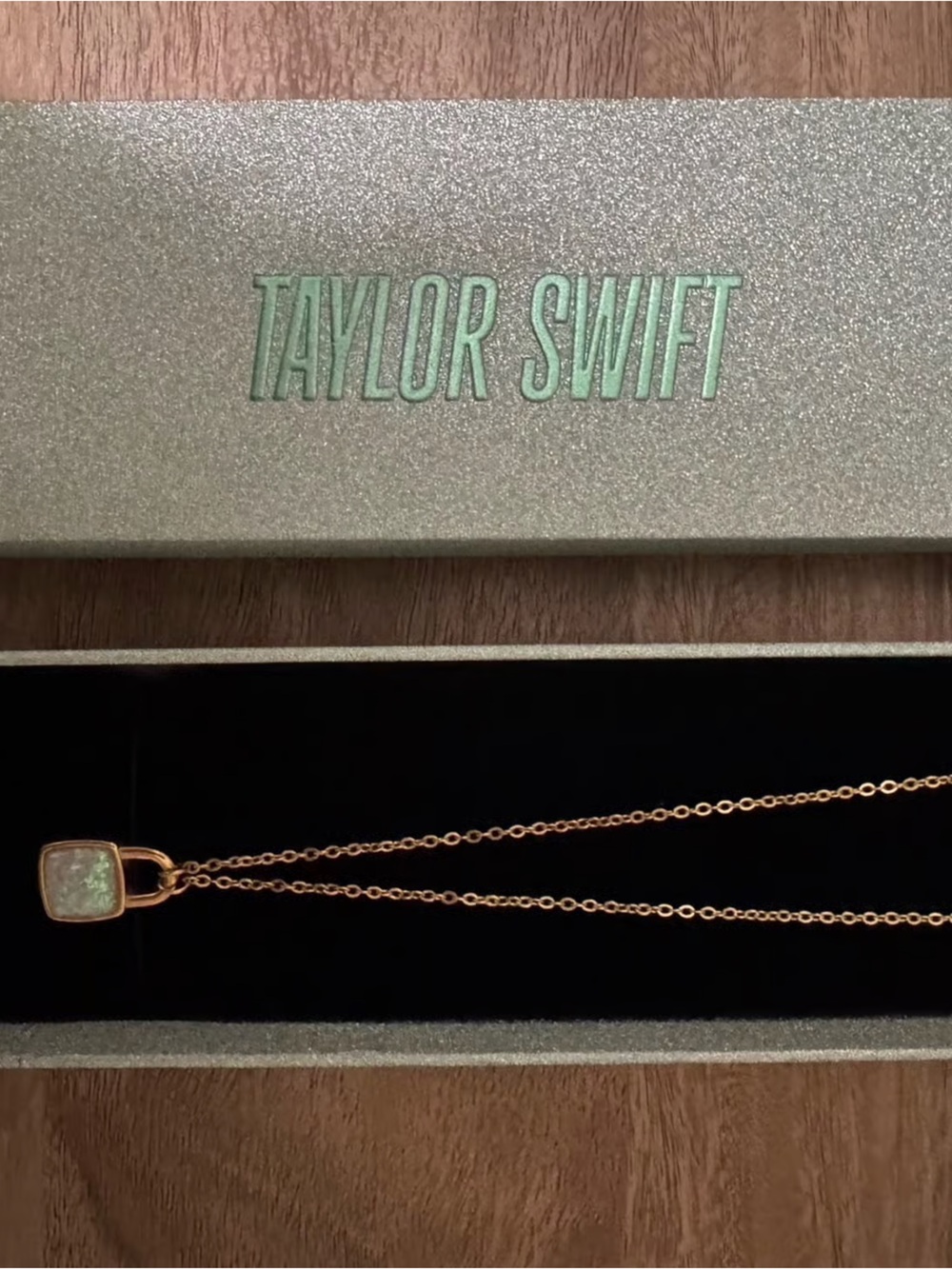 Taylor Swift Opalite Lock Necklace Gold The Life Of A Showgirl‼️New‼️